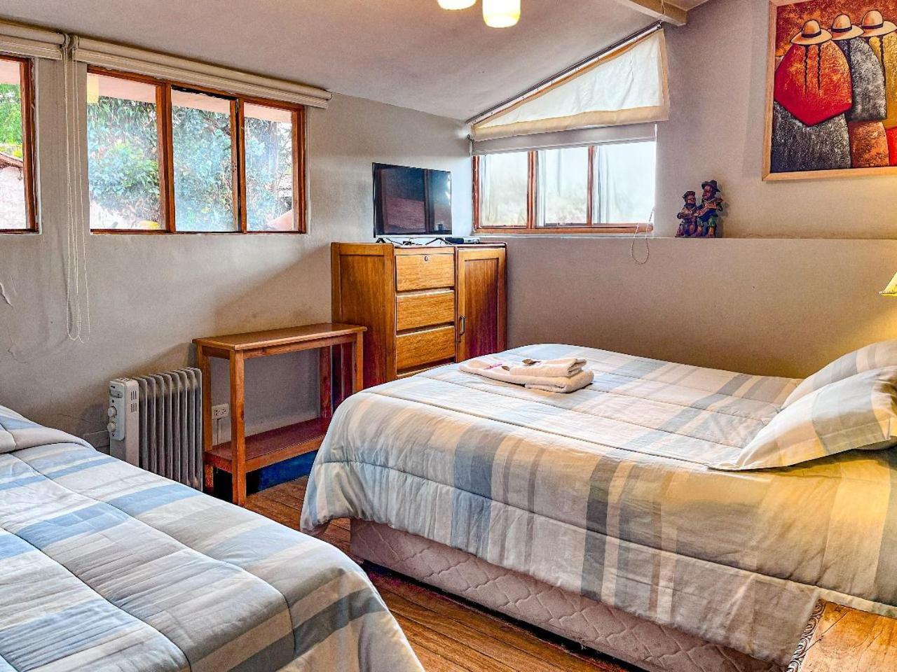 Flying Dog Hostel Cusco Bagian luar foto