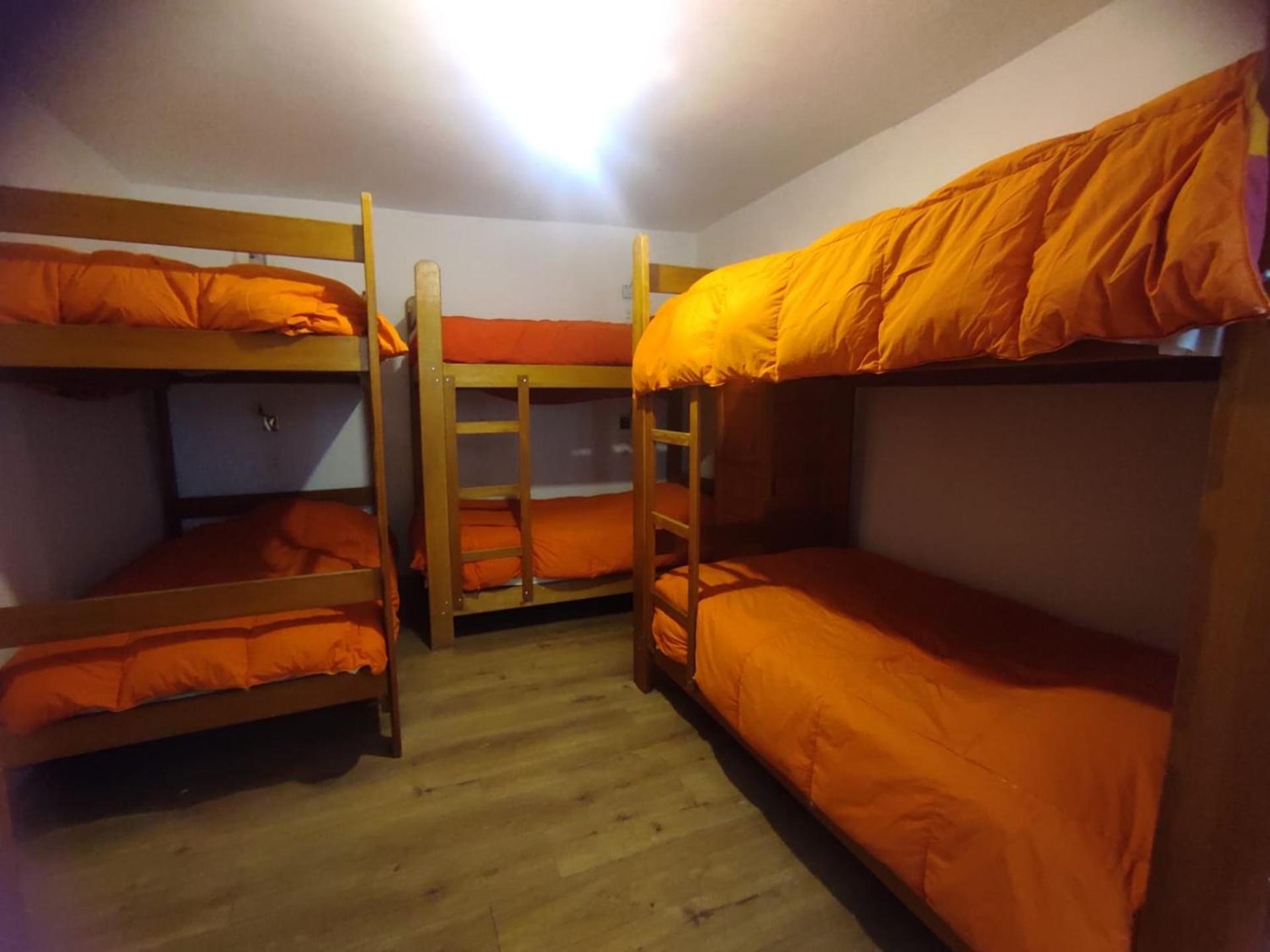 Flying Dog Hostel Cusco Bagian luar foto
